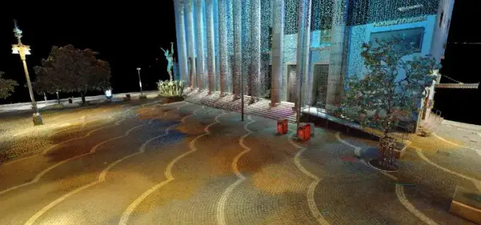 Detaljerad inmätning av Hötorget i centrala Stockholm, genomfört med laserskanning och 3D-modellering för stadsplanering och arkitekturprojekt.
